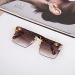 Дамски слънчеви очила 2020-158 C2 Кафяво (Q07) 2020