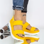 Дамски сандали WL219 Жълто (N33) Mei