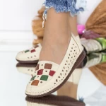 Дамски ежедневни обувки BBX21505 Кремав цвят Formazione