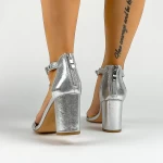 Дамски сандали с дебел ток XKK553 Сребро (N17) Mei