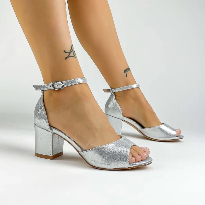 Дамски сандали с дебел ток XKK566 Сребро (C25) Mei